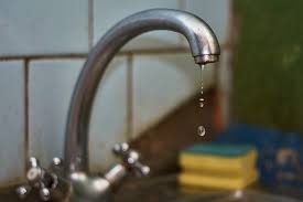 7 common causes of kitchen sink leaking