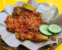 Ayam Gepuk Paha Dada Daftar Harga Menu Ayam Gepuk Sambal Bawa Gambar Review Rasa Paket Promo Foodierate