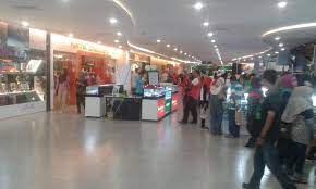 Lai labāk apskatītu atrašanās vietu sushi king aman jaya mall, pievērsiet uzmanību ielām, kas atrodas tuvumā: Inside Amanjaya Mall Picture Of Amanjaya Mall Sungai Petani Tripadvisor