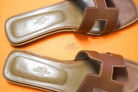 If you've been lusting over hermes sandals but can't afford them, these hermes sandals look alikes might be the perfect alternatives for you. Hermes Oran Sandals Review The Wandering Aesthete