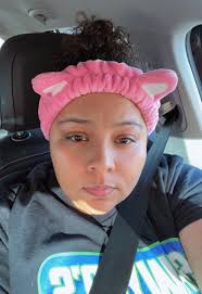 I love acting like ion see people or hear them 🤣🤣🤣