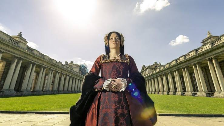 Anne Boleyn's final days re-enacted in London - BBC News
