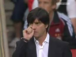 De bondscoach van de mannschaft heeft zelf gevraagd om zijn contract dan. German Coach Sniffs His Armpitt And Eats His Booger Youtube