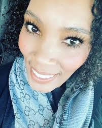 Melva Williams's Instagram, Twitter & Facebook