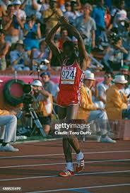 2,847 Edwin Mose Photos & High Res Pictures