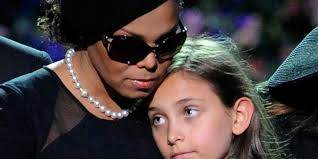 Paris Jackson and Aunt Janet Jackson Appear Together in Rare Photo