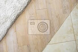 Laminat online bestellen beim testsieger. Laminatboden Beige Weichen Teppich Marmorfliese Warmes Innendesign Fototapete Fototapeten Appartment Schone Laminat Myloview De