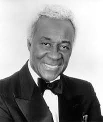 Casper Peters's Instagram, Twitter & Facebook