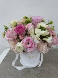 Featuring over 400 beautiful bouquets and floral arrangements starting at just. Muguet Florist 101 Photos 27 Reviews Florists 421 N Rodeo Dr Beverly Hills Ca Phone Number Products Yelp