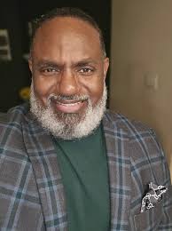 Smiling was automatic. My mom said when I was a baby I laughed and smiled  instead of crying when I wanted a bottle. All my life genuinely smiling has  been effortless. Ppl