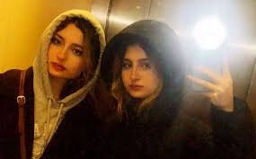 تصاویر خیره کننده از سارا و نیکای پایتخت در هلند