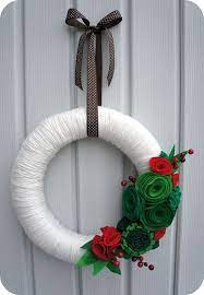 Christmas Felt Wreath Felt Flower Wreaths Christmas Wreaths Easy Christmas Crafts