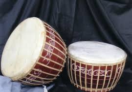 Berasal dari kepulauan riau, gambus ini alat musik yang memiliki 3 sampai 12 senar. 10 Alat Musik Tradisional Melayu Riau Gambar Dan Keterangannya Silontong