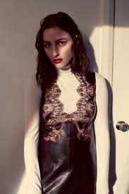 Jillian Banks Banks Singer Celebs Girl Crushes