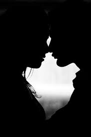 The Shape Of Love Couple Photography Engagement Pictures Wedding Photography