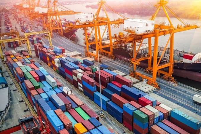İstanbul ihracatçılarından ilk çeyrekte 2 milyar 655 milyon dolarlık ihracat  İhlas Haber Ajansı
