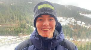 Leon Haselrieder vince la prova di apertura della Coppa del Mondo junior a  La Plagne. Oberstolz 7/a