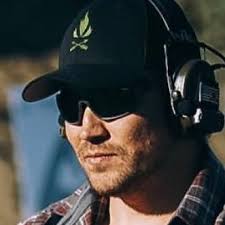 Steve Gitlin (@SteveGit25)