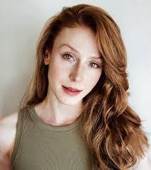 Caroline Pluta's Instagram, Twitter & Facebook