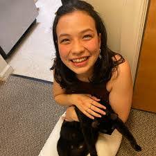 Lucy Hatch's Instagram, Twitter & Facebook