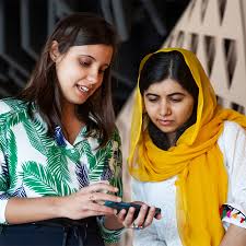 Malala fund is working so that their stories, like mine, can be heard around the world. Apple Unterstutzt Den Ausbau Des Malala Fund In Lateinamerika Apple De