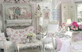 Shabby chic rooms invite and look gorgeous while creating light home interiors that are cozy and charming. 37 Dream Shabby Chic Living Room Designs Decoholic