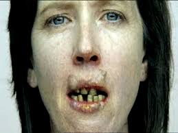 SMOKING!!! Kelly Laity This is why you should NOT ever consider smoking!! I  believe that cigarettes should be illegal… and that would make 48 percent. 