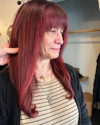 Tania Blanton's Instagram, Twitter & Facebook