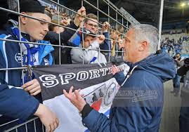 Spelers posities contract gegevens marktwaarden rugnummers. Kommentar Zum Dsc Arminia Bielefeld Einer Fur Alle Aber Nicht Alle Fur Einen Dsc Westfalen Blatt