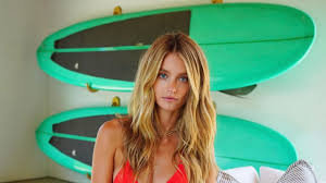 Who knew kevin love could model? Kevin Love Shows Off Personally Captured Photo Of Stunning Supermodel Girlfriend Cavaliers Nation
