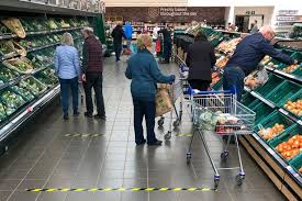 Opening & closing times of your local supermarkets. Weekend Supermarket Opening Hours For Tesco Aldi Asda Lidl Sainsbury S Waitrose And Iceland Yorkshirelive