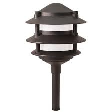 Hampton Bay Low Voltage 11 Watt Black Outdoor Incandescent 3 Tier Halogen Landscape Path Light Hd28764bk The Home Depot