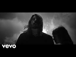 Lyrics Paroles Shame Shame Foo Fighters Traduction Francaise Expand_more they may pass and wait for another round to participate. lyrics blogger