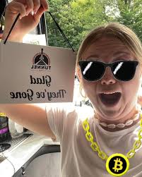 You may not have tickets for Tramlines… but get ready for Tram Tracks  karaoke this Sunday at the Tap !!! 😉🍺 From 8pm till late ! We will have a  wide variety