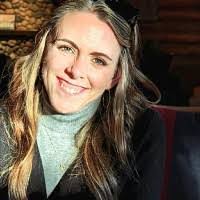 Abby Dickinson's Instagram, Twitter & Facebook