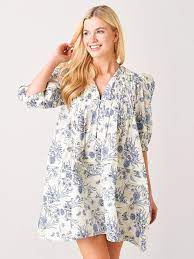 Bell was born in tuscaloosa, alabama,1 and was raised in wilson, north carolina until the seventh grade, when he moved to. Hunter Bell Women S Jenkins Dress Saint Bernard
