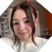 Lily Mcclain's Instagram, Twitter & Facebook