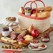 Marriages are said to be made in heaven and for this reason igp.com, being the only gift discovery platform, has ample parents' anniversary gift ideas to suggest so that you can find an expressive and unusual anniversary gift for them on their. The 19 Best Anniversary Gifts For Parents Of 2021