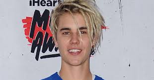 Justin bieber with hearts coloring game. If You See Justin Bieber In Public Heads Up He S Done Taking Pictures