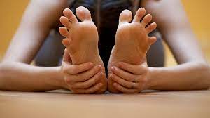 Check spelling or type a new query. 19 Toe Stretches And Exercises To Try