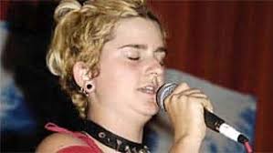 Police probe Hornby Island performer's death