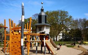 Nutzen sie die vorlage für die meldung der änderung der bankverbindung an haus neuer kamp e.v. Neuer Spielplatz Am Haus Voerde Wird Heute Eroffnet Radio K W