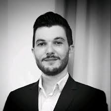 👋 Hello mon réseau, je vous sollicite aujourd'hui car je suis à la  recherche d'un Développeur Siebel talentueux !