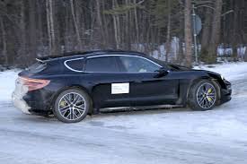 Eine Stufe Weiter Porsche Taycan Cross Turismo Erlkonig Magazin