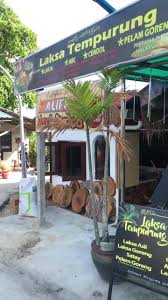 Nak makan nasi lemak, boleh pi makan nasi lemak liverpool di batu lanchang. Tempurung Cafe Penang Home Penang Island Menu Prices Restaurant Reviews Facebook