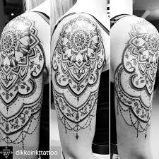Mandala Dotwork Shoulder Upper Arm Tattoo Women Black And Grey Oberarm Tattoo Frau Mandala Oberarm Tattoo Tattoos Oberarm
