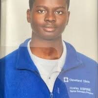 100+ Profile mit dem Suchbegriff „Kelani“