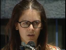 Gatas & Tuercas" Olivia decide revelar que ella es Miranda (TV Episode  2005)