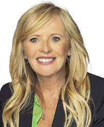 Debbie Kerns's Instagram, Twitter & Facebook