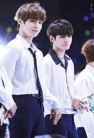 Because many trainees have a lot of 'playing' with the camera but parts have never been aired. 21. 160 Wanna One Produce 101 Ideas Produce 101 Ong Seongwoo Kim Jaehwan